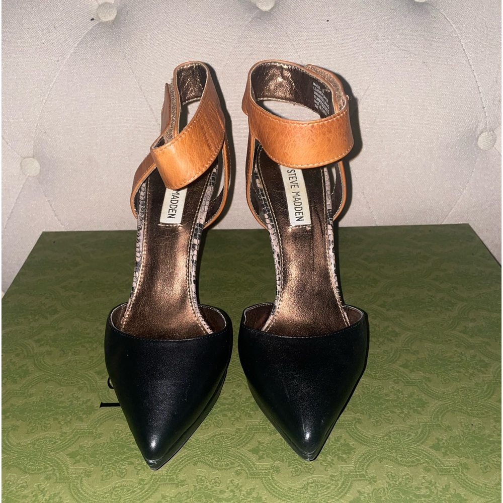 Steve Madden two toned ankle strap heels
